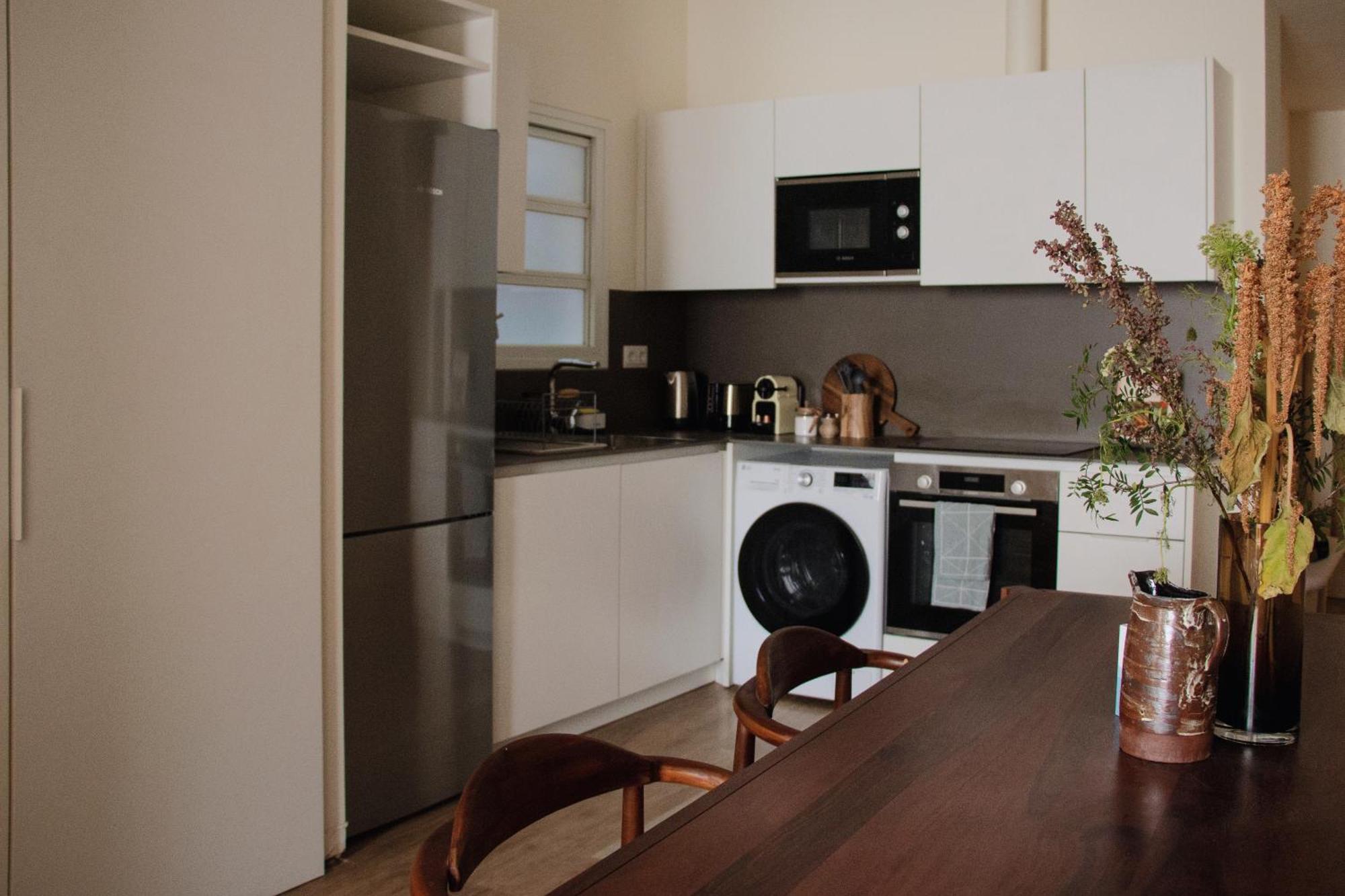Unique Living Born Apartments & Studios Барселона Екстер'єр фото